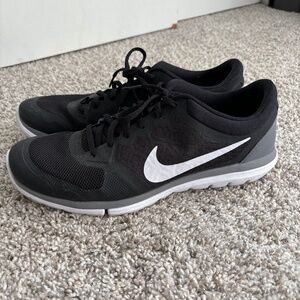 Men’s Nike Sneakers